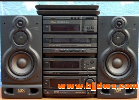AIWA.jpg
