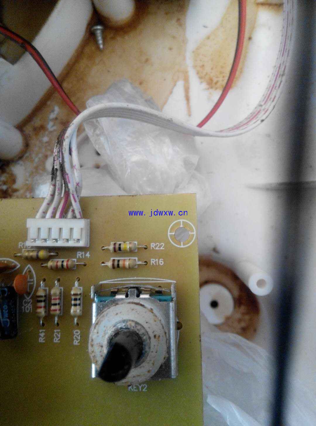 03.jpg