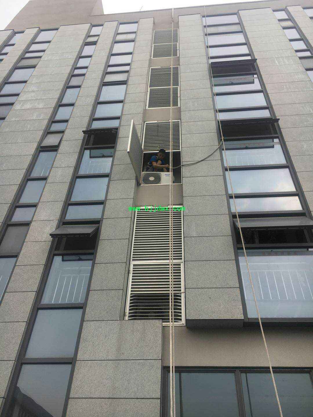 յװ1.jpg