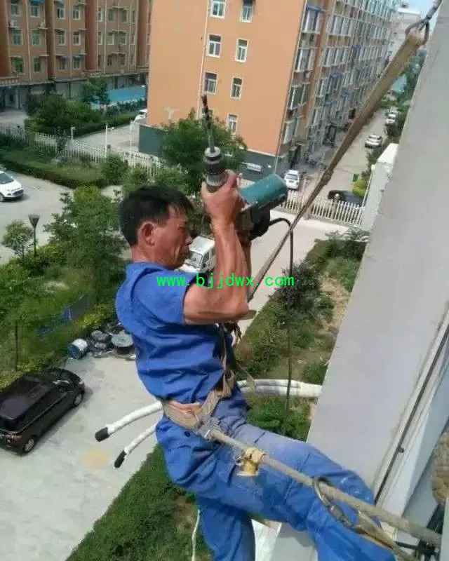 10.webp.jpg
