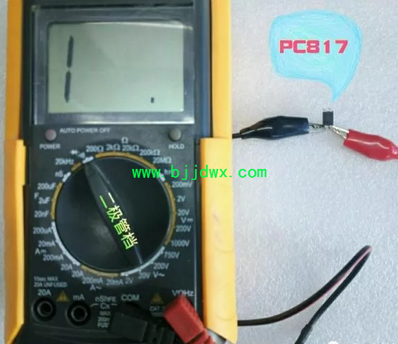 ñPC817ĺû2.png