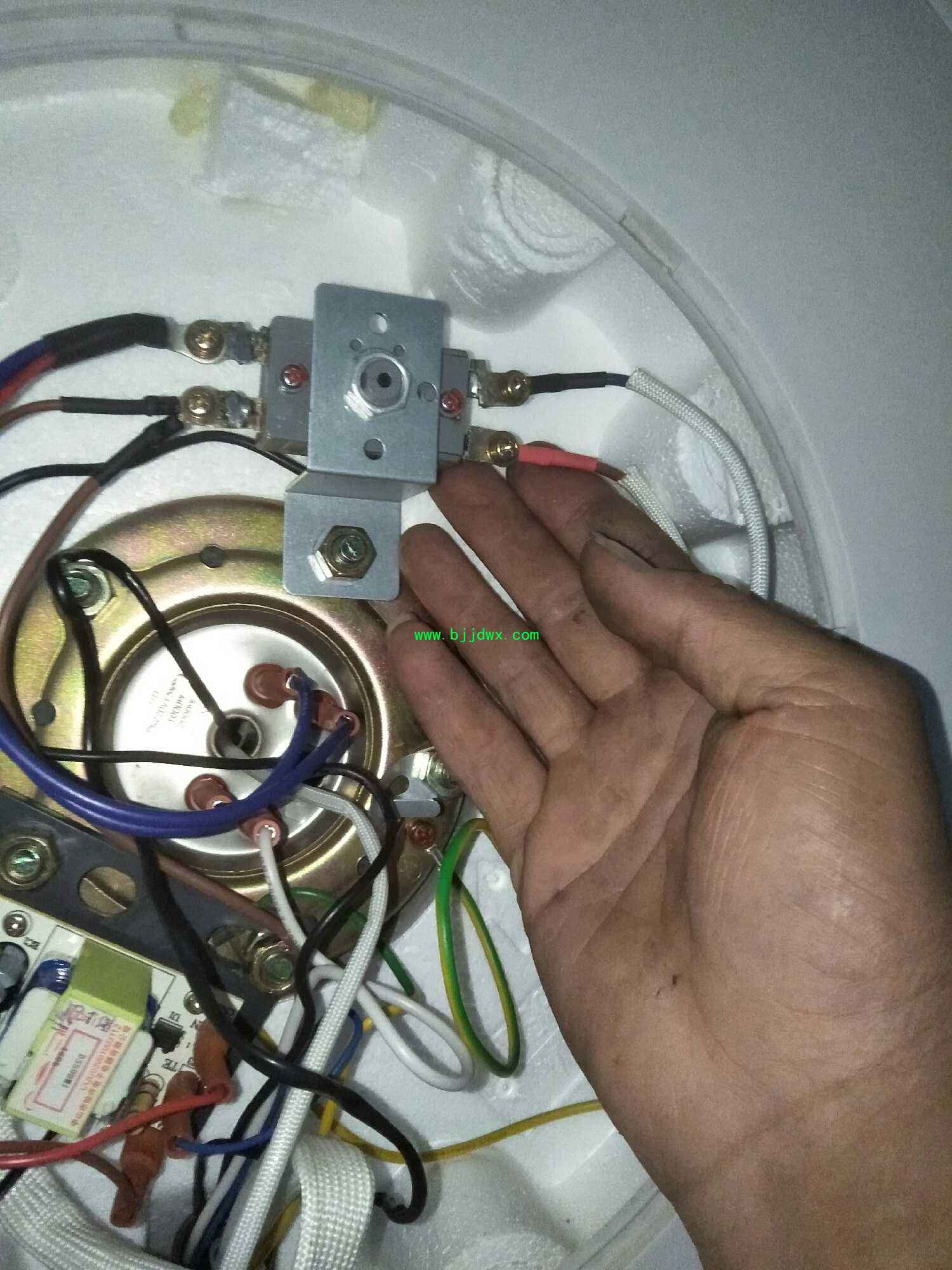 205150q7e115es0pu7186e.jpg