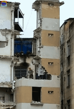 40440227df65cad9cff2d50ddafa3609.gif