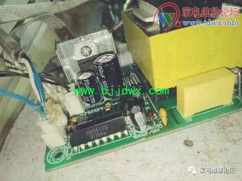 85d08d3e7fbb118dac2e3fbab071dda9.jpg