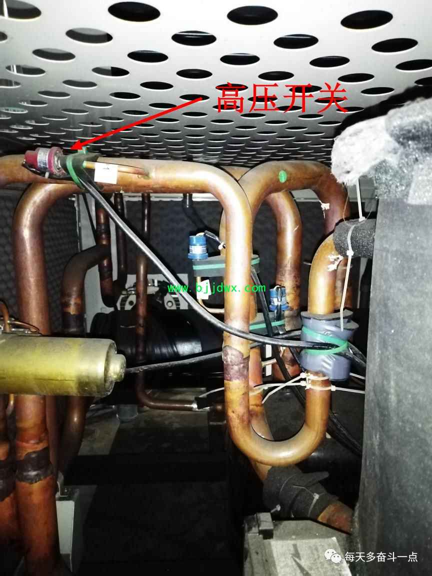 51a9e2eab03896f632e919dca8927608.jpg