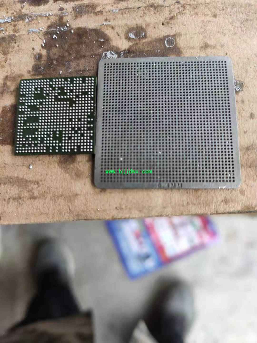 用万能网0.4MM植锡.jpg