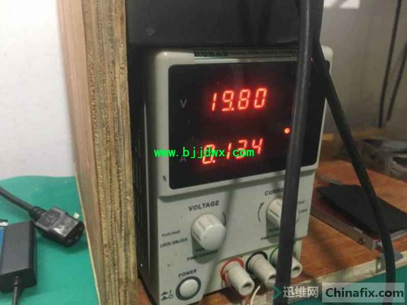 015701d599y72ek9rylbox.jpg.thumb.jpg