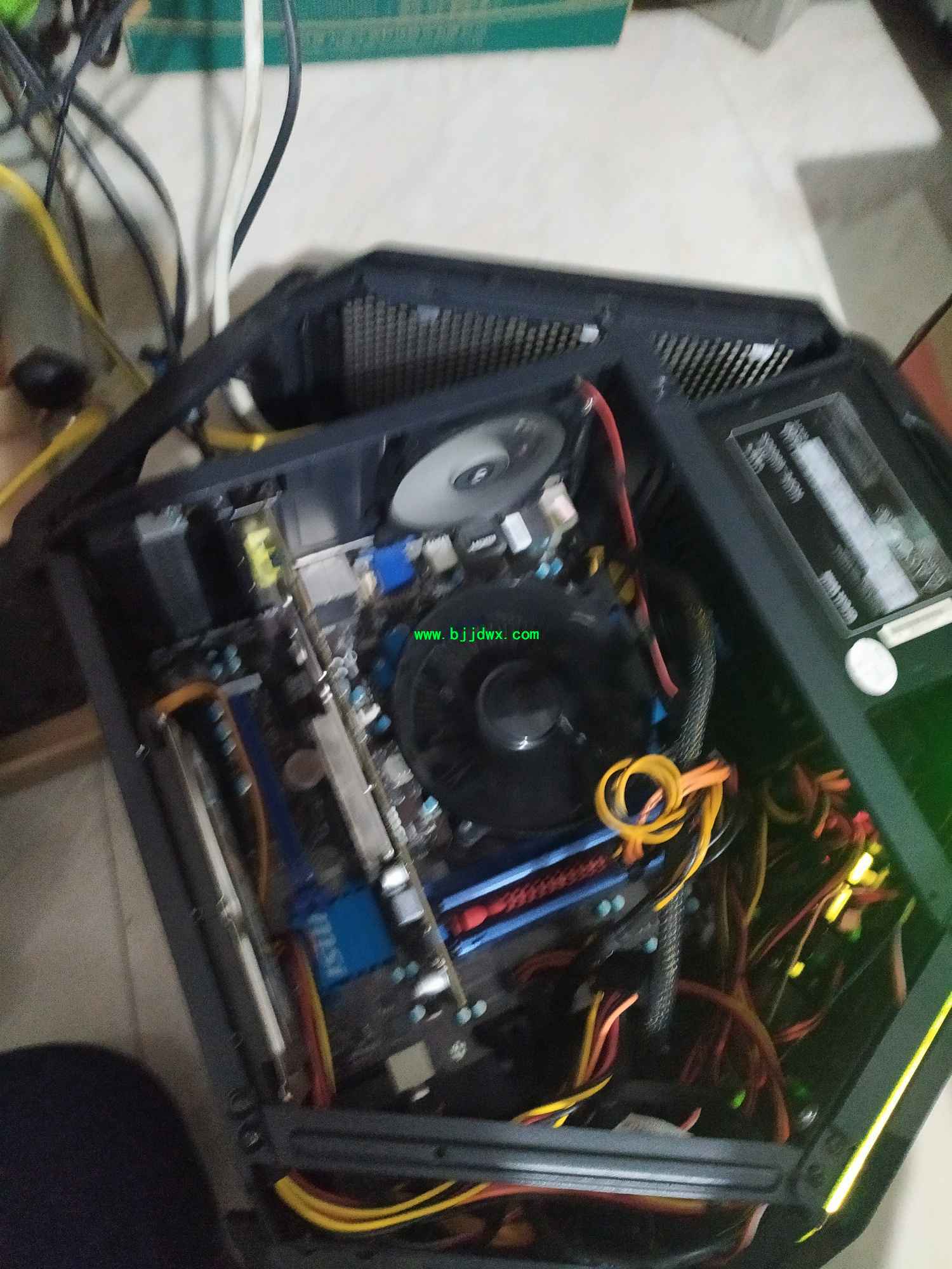 1585575937360480_175.jpg