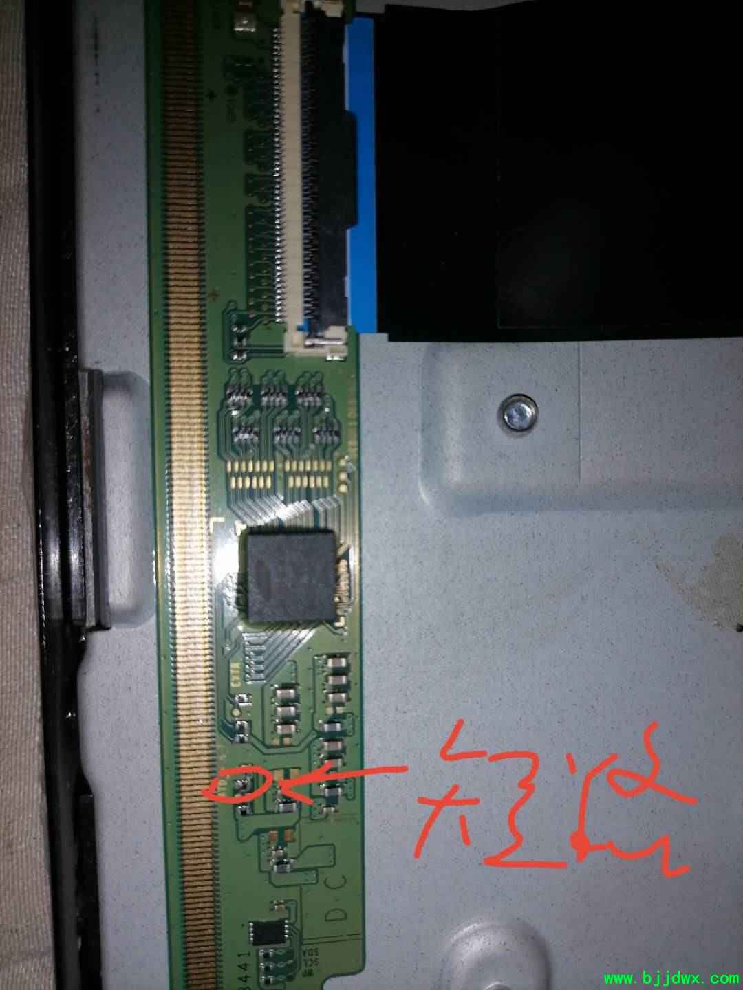 113234y0trrfvw0owd7vy7.jpg