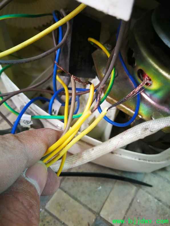 db8b446d1a09a3da8721ce56b31f13f.jpg