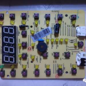 苏泊尔CYSB50YC69-100型 5L全智能电压力锅，接通市电无显示的维修