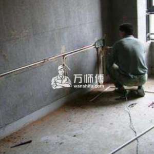 家庭电路维修方法，灯泡闪烁不亮突然停电处理安全用电。