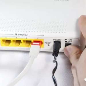 实用：【路由器】连接光猫，到底需要关闭光猫的(WIFI)功能吗？