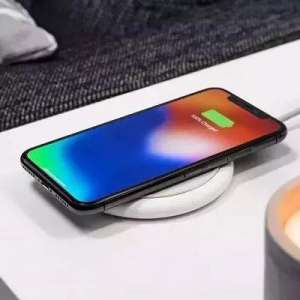iPhone˺ֻԵӰ