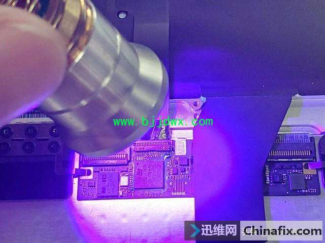 苹果A1466笔记本开机反应慢 死机,非系统问题,没想到是这坏了