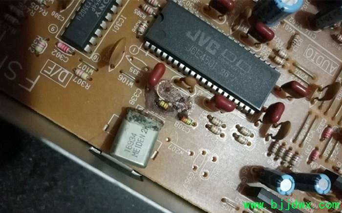 JVC XL-V251 CDά