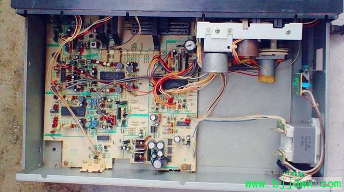 TEAC V-770