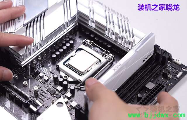 超详细图文+视频电脑组装教程,装机之家手把手教你组装一台电脑