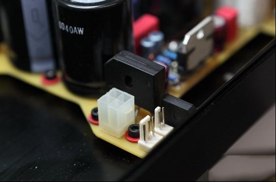 142527vfixei9cg855fz15.jpg
