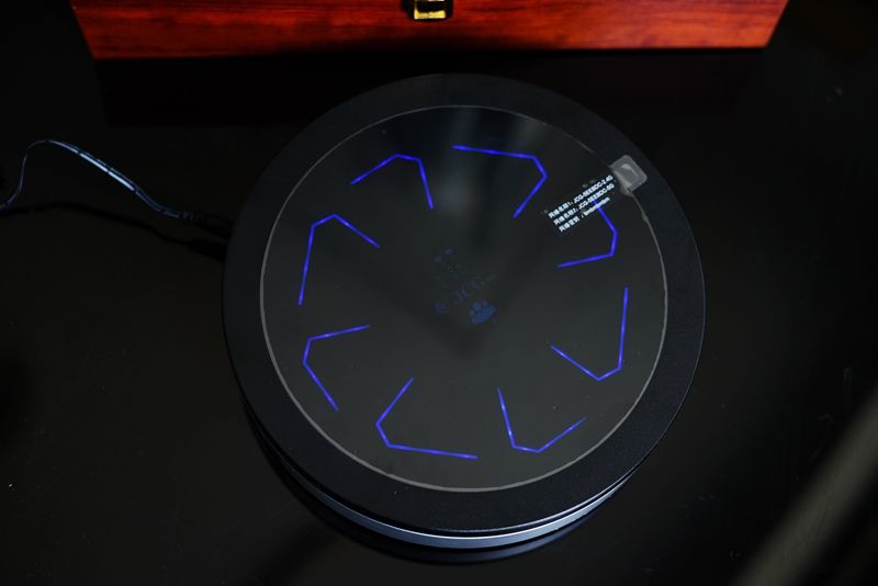 005002m51fgu2s5ufo051m.jpg