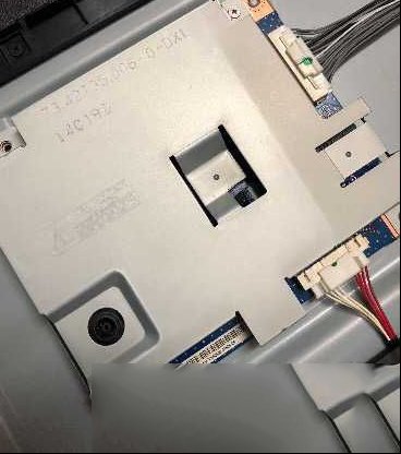 132138a1emzemuo4pv62l2.jpg