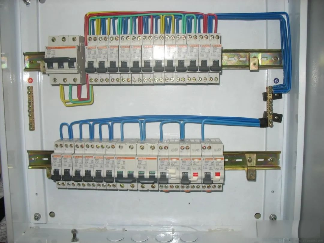 fe868987dd330b7bb72688a9b30b65ba.jpg