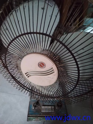 001.jpg