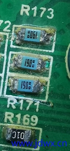 这三个贴片电阻是多大的
