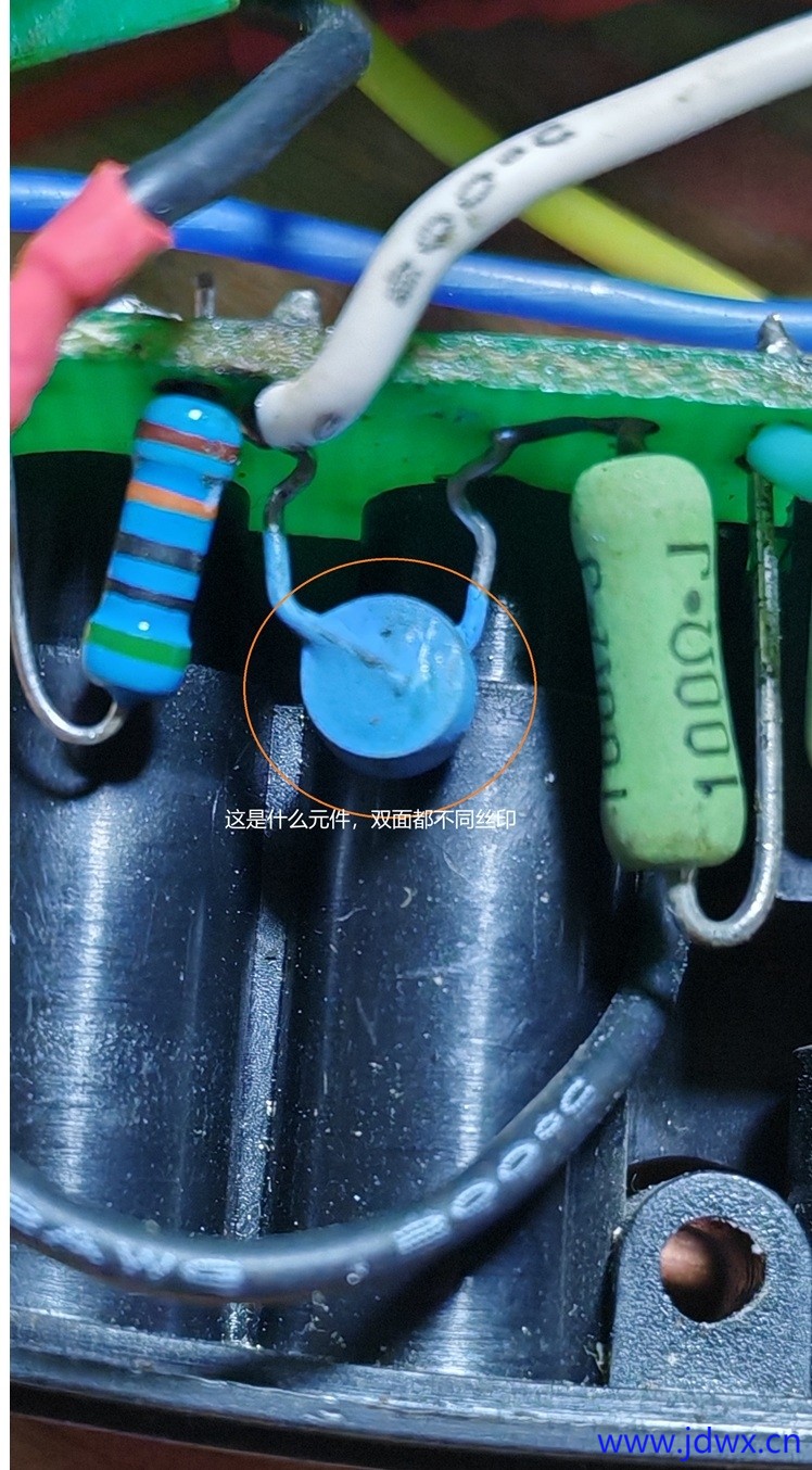 红.jpg