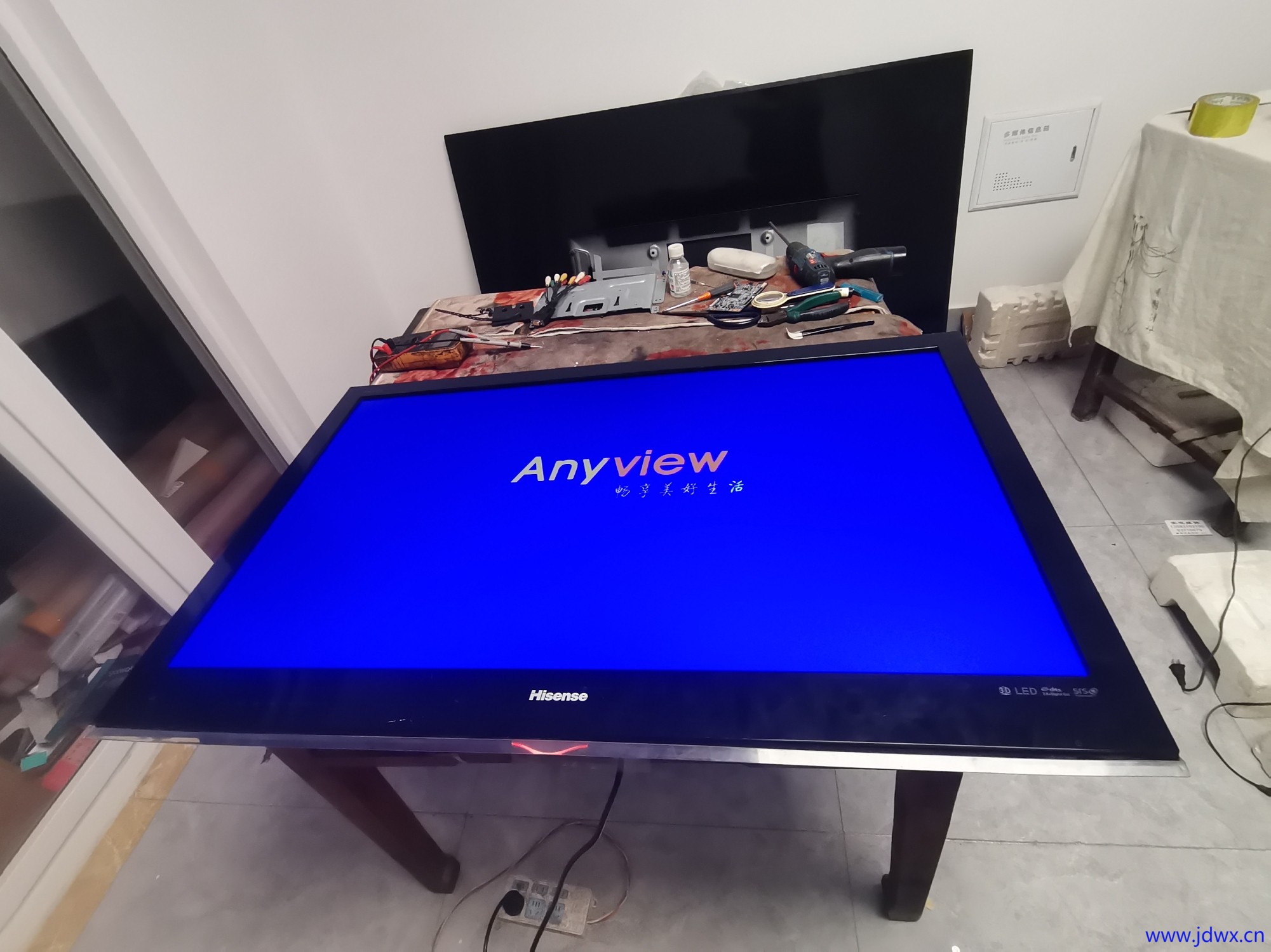 左边图像是正常的