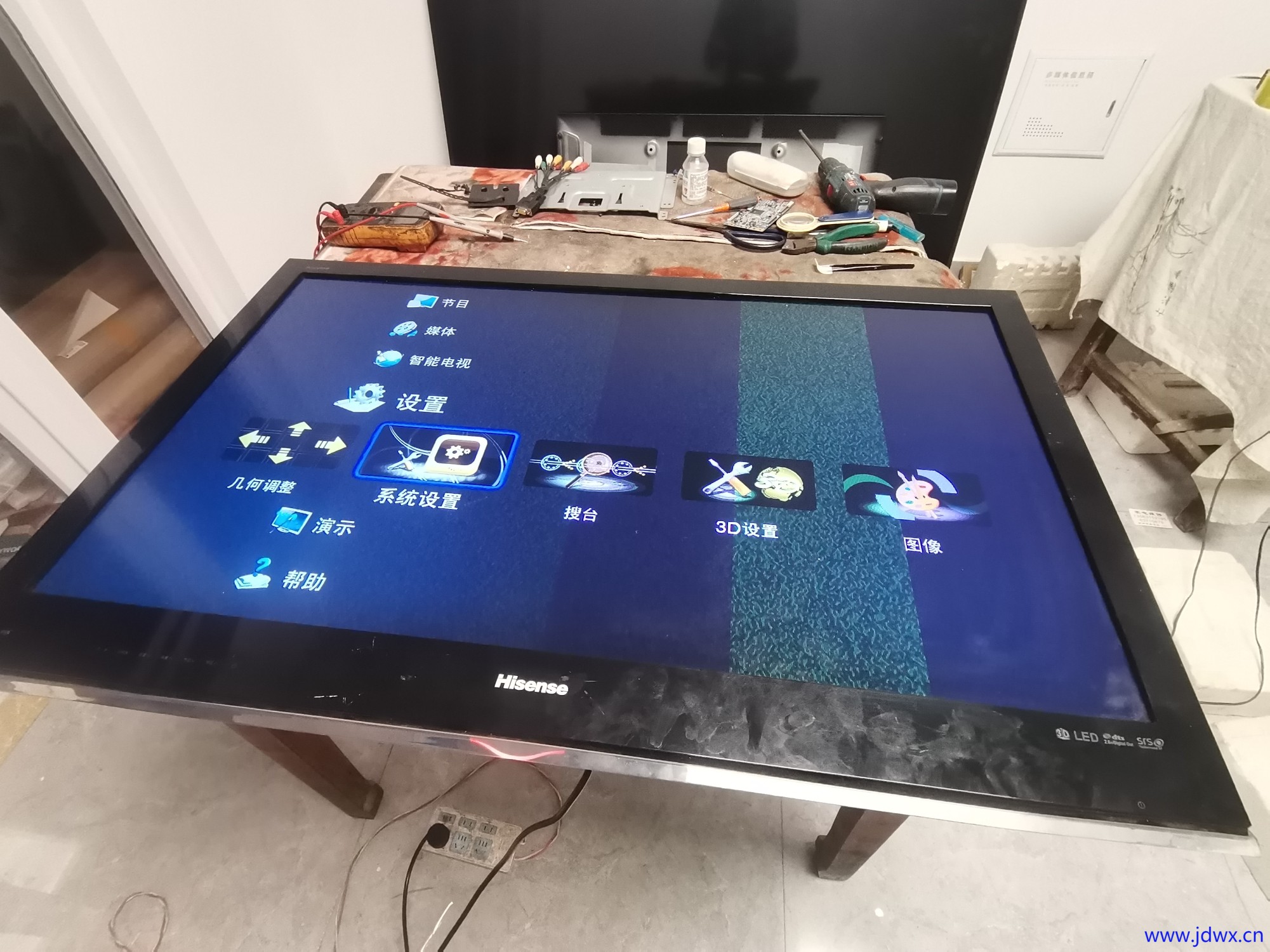 三条竖带感觉占据了半边屏