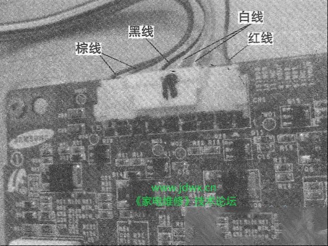 LED背光源液晶电视开机后背光一闪即灭的故障判断