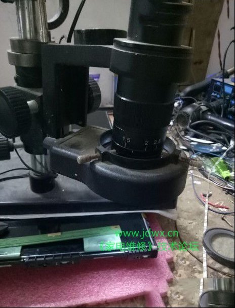 用显微镜检修接修一台42寸液晶电视过程