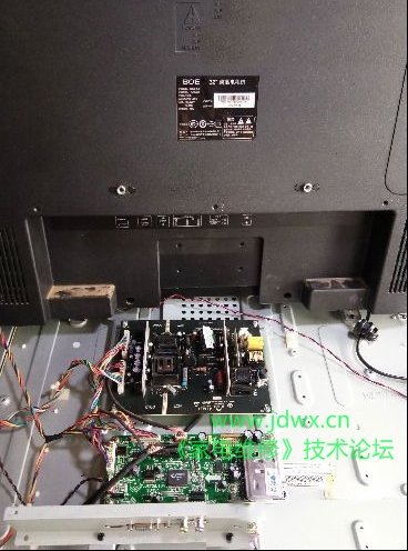 BOE京东方LC-32W88液晶电视开机不通电检修思路