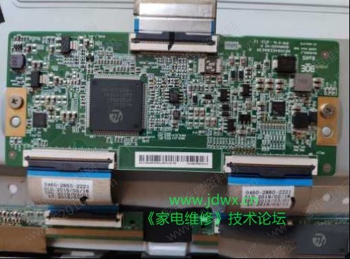 43英寸小米电视观看几分钟后重启灰屏的检修