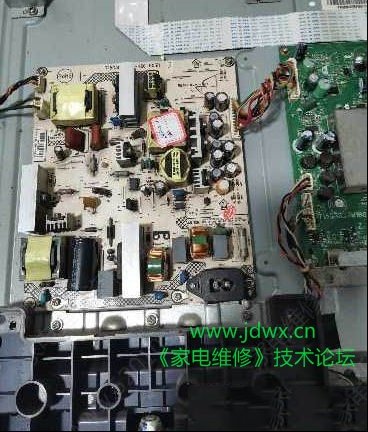 AOC 32英寸液晶电视红灯亮不开机的维修