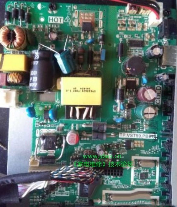 组装机TP.VST59.PB813主板开机红灯一直闪烁的检修思路