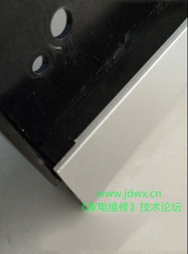 小米L47M1液晶电视拆液晶屏换灯条的过程