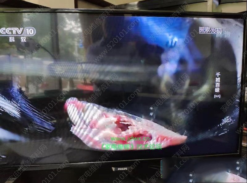 用飞线法修复HV320WHB-NB1液晶屏暗屏故障