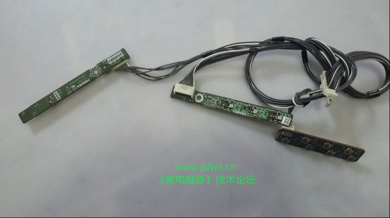 东芝46XV650C液晶电视自动开关机的检修思路
