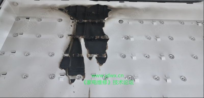 索尼KLV-40R470A液晶电视指示红灯闪6次不开机的维修