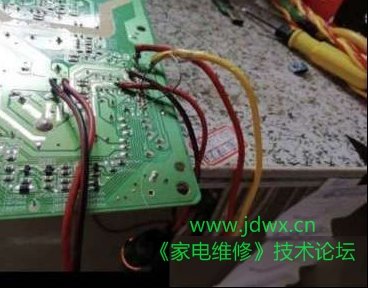 夏普52LX960A液晶电视电源板通病故障