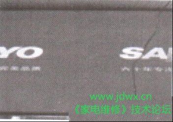三洋50CE5129H3液晶电视更换主板后出现两幅画面的维修