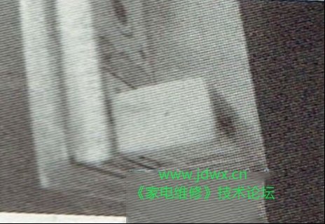 三洋48CE680LED液晶电视（MS28L机芯）开机后背光不亮的维修