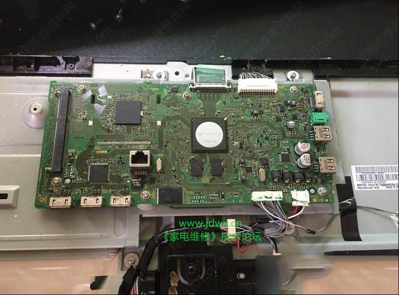 索尼KDL-42W700B液晶电视开机红灯闪6下的维修