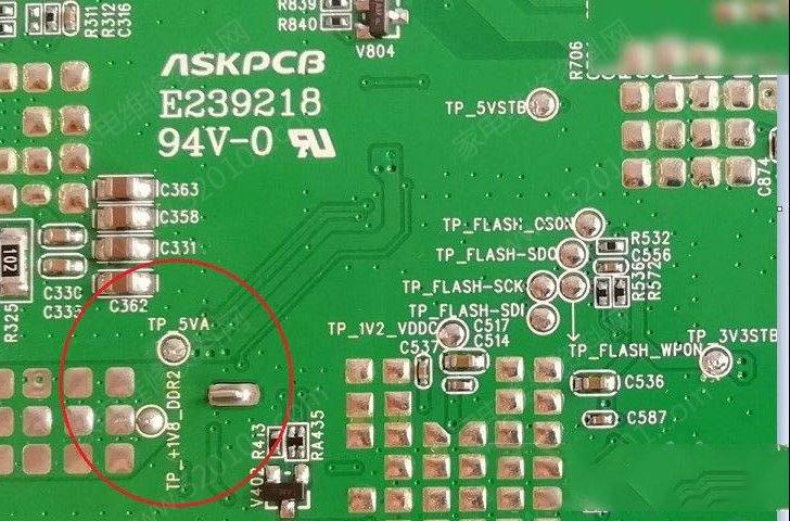 康佳LED32F1100CF液晶电视不定期黑屏无声音的检修思路