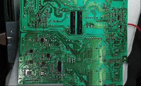 海信LED42K310X3D液晶电视指示灯亮但无背光的维修