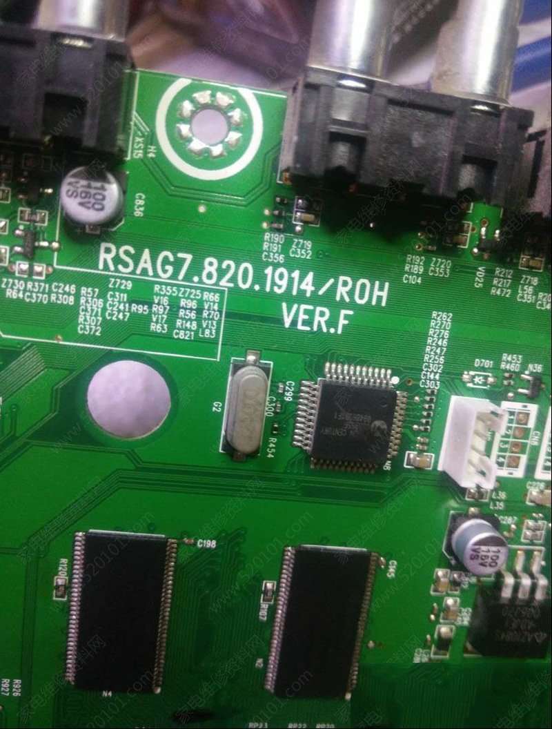 海信LED42T18GP液晶电视花屏的检修思路