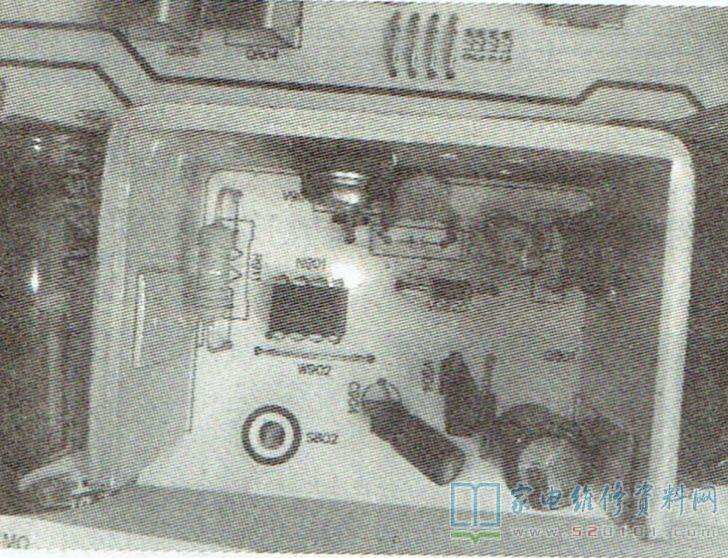 海信TLM26V76液晶电视不开机的检修思路