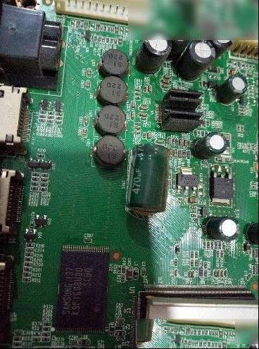 创维46E5SG液晶电视通电后指示灯亮绿灯不开机